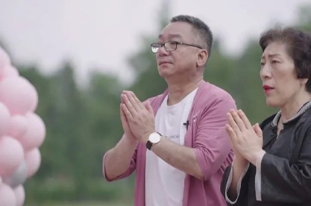 乔任梁父亲说老爸老妈没给你丢脸,乔任梁父母亲的现状如何?