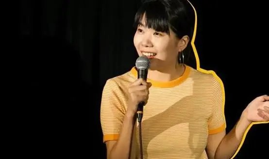 杨笠疑遭人身威胁,笑果文化如何回应?