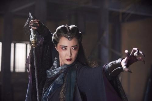 新《射雕英雄传》片尾曲演绎铁血丹心，勾起了你的哪些回忆？