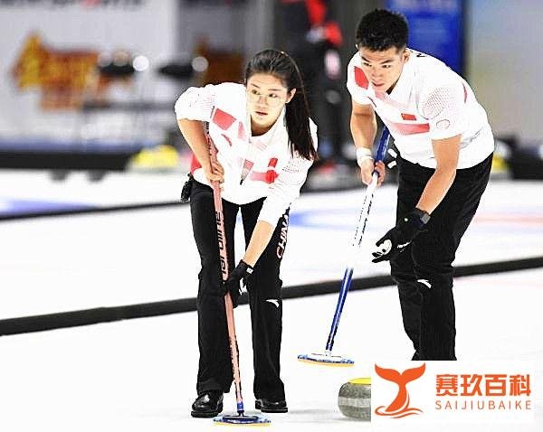 中国“冰上女神”范苏圆,首次夺金取得开门红,耀眼红色彰显霸气