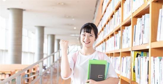 高三复读可以转校吗