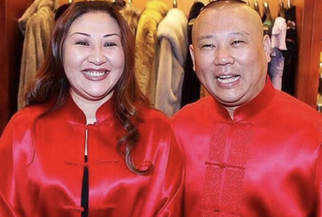 德云社董事长王惠深夜发文,众演员纷纷转发,网友:发生了什么事?