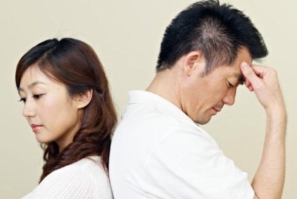 对于刚结婚没几天,就要离婚的人,大家有什么看法?