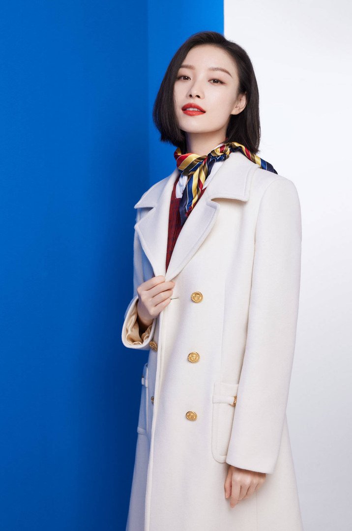 倪妮、张雨绮共同演绎小品《开往春天的幸福》,如何评价她俩的表现?