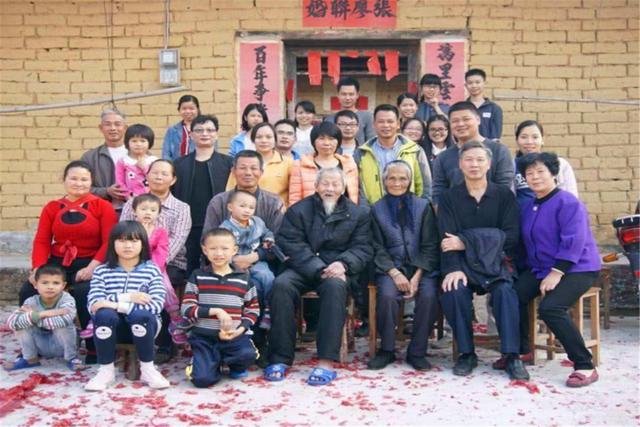 俗语“表亲三千里，堂亲五百年”是什么意思？
