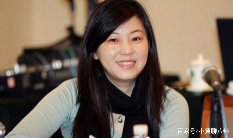 开除田亮力捧全红婵,大闹奥运会裁判席,领队周继红究竟什么来头?