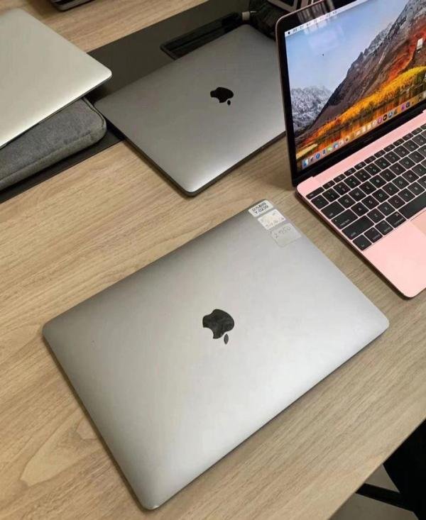 闲置出手 MacBook Pro2017款I5CPU 8+128G 3050元 烟台二手网