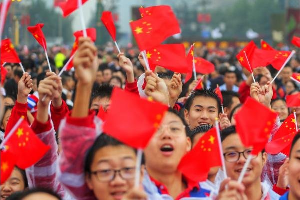 国庆节快乐英语手抄报内容