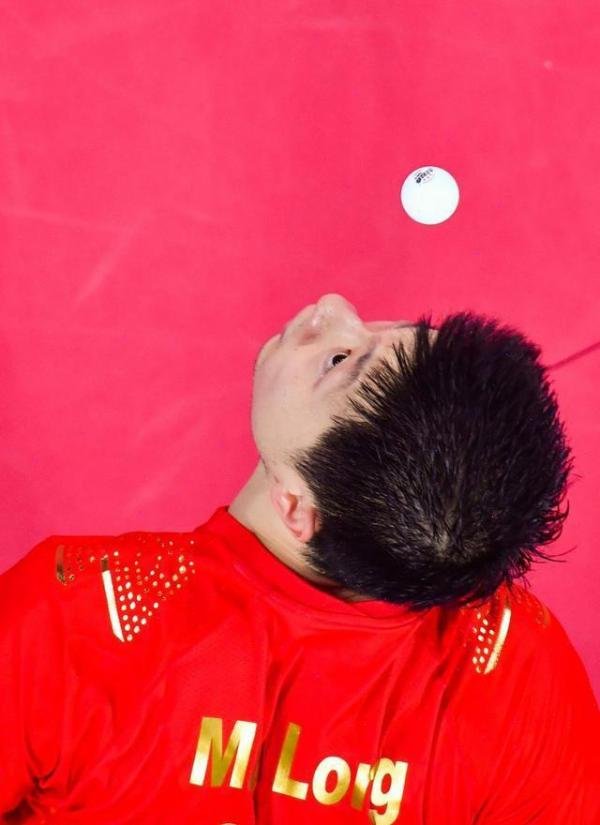 马龙卫冕奥运乒乓男单金牌 这是咋情况？