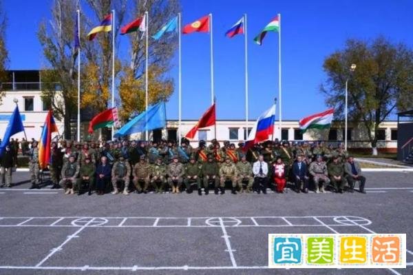 马克龙寻找友谊,兄弟情不再牢不可破,挪威也让欧盟爱恨交加