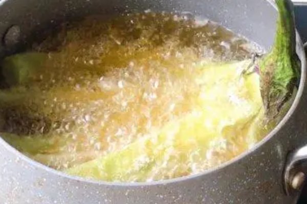劈腿茄子的教程