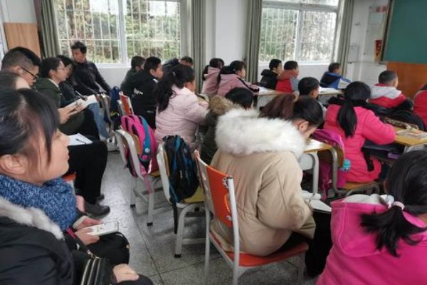 母亲梁晓声《母亲》阅读理解答案