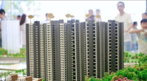 香港打响房价腰斩销售,5折卖房首付仅5%?但4个细节你要知道
