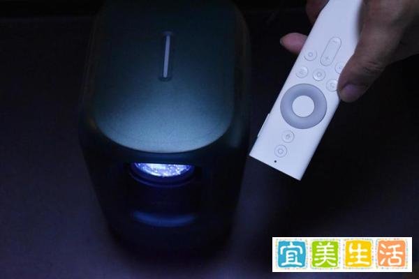 千元平价投影仪中微果C1 Pro能否称得上战斗机？