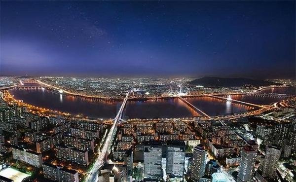 10大最狂韩星豪宅!赵寅成犹如住在奢华云端,全智贤空中别墅自住