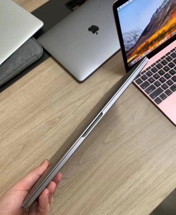闲置出手 MacBook Pro2017款I5CPU 8+128G 3050元 烟台二手网