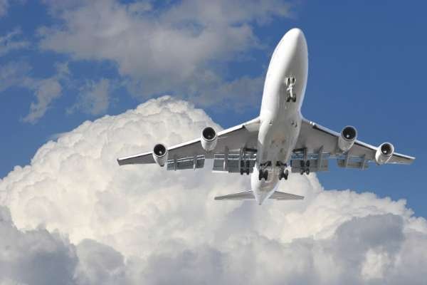 各航空公司特价机票日是哪天，航空公司会员日2023