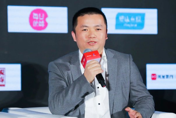 罗敏到底得罪了多少年轻人?他为何会被董宇辉拉黑?