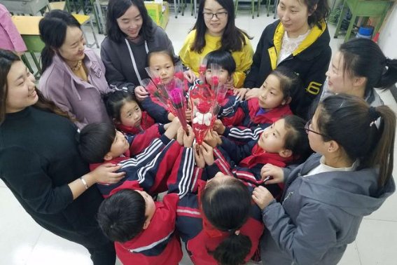 祝孩子老师女神节快乐的句子