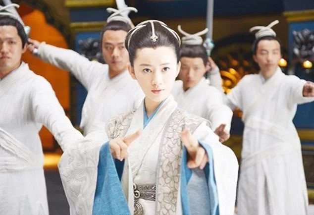 还记得《仙剑3》里的花楹吗?12年过去,如今29岁的她怎么样了?