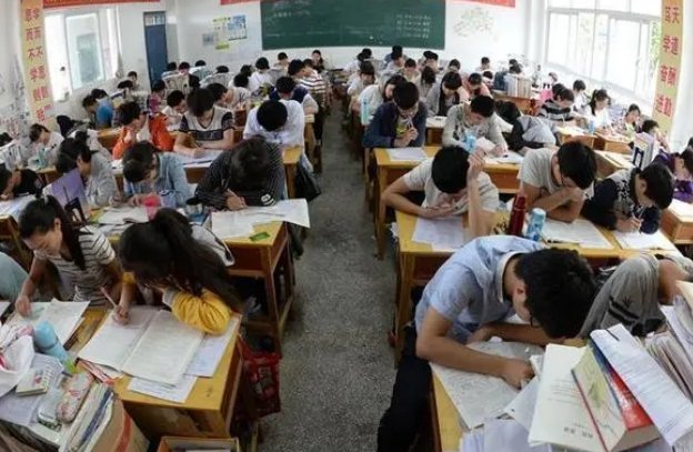 甘肃省2019年高考状元是谁啊?