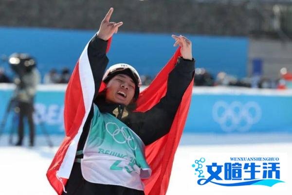 从儿时相识到峰顶相见,这两个00后太励志了