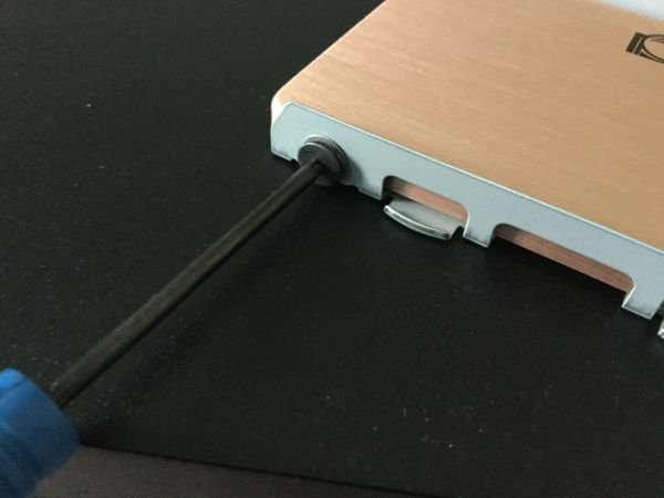 PS3如何更换硬盘