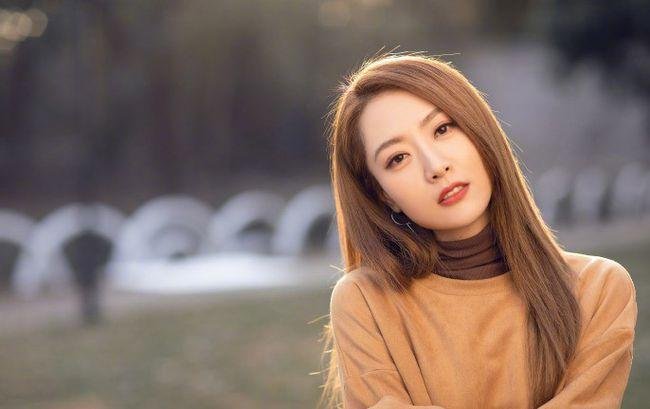 白冰拒绝李元韬,白冰前一任老公是谁?