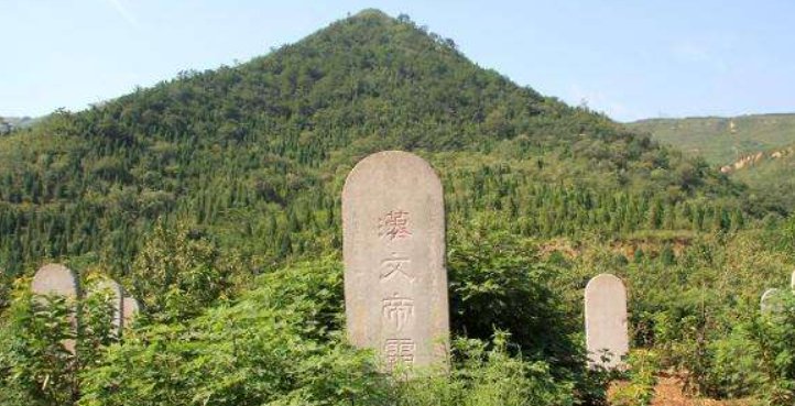 汉文帝霸陵为何离刘邦长陵会有那么远?