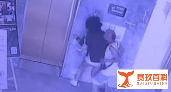 女孩等电梯时被男子恶意顶撞，导致眼睛受伤，差点就失明！