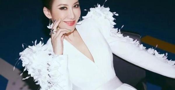48岁李玟病情恶化,自曝现状:“我已无法正常生活”