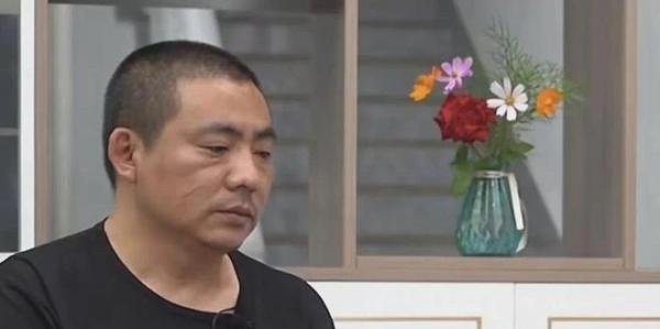 3娃非亲生大女儿的发声震碎网友三观