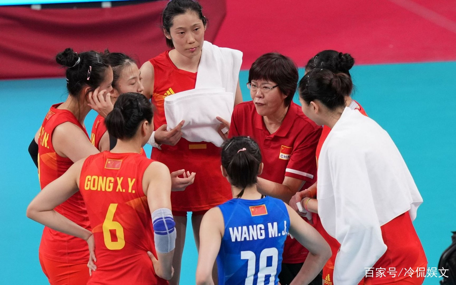 郎平宣布卸任中国女排主教练后,她退休后会享受什么待遇呢?