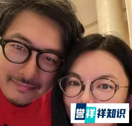王岳伦和李湘没了商业关联，同时退出电商公司，惹人猜疑