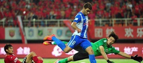 中超旧将与沙特豪门解约,被指袭击教练,遭索赔2000万欧元