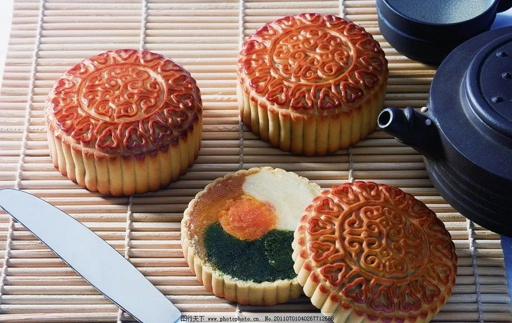 广东一女生切月饼切出电线，买的“电馅月饼”怎么办？
