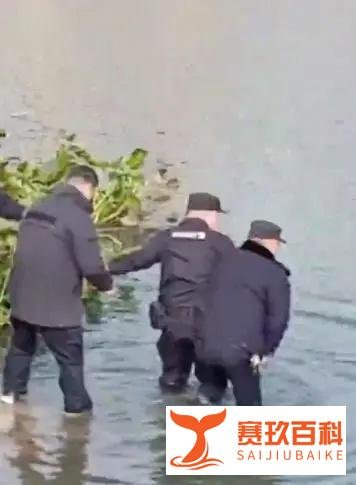 安徽17岁女孩轻生溺亡,警察为什么可以选择不救