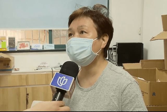 老人去世时绿码，家属却被判密接成红码，为何会出现这一情况？