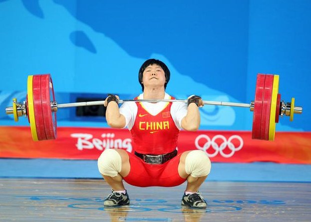 中国举重队为什么被禁赛