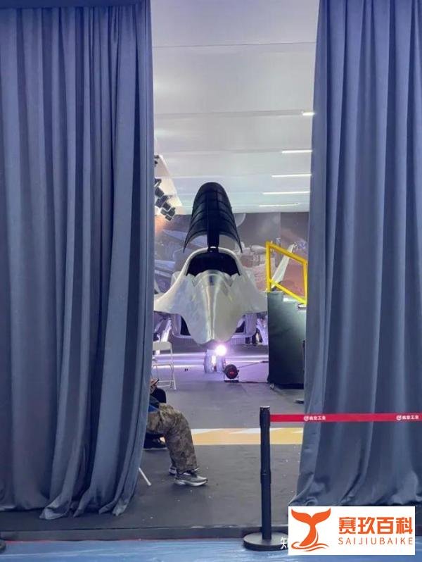 白帝空战系统现身航展，南天门计划重要部分，凸显我国军事实力