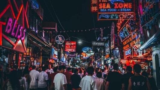 泰国考虑为外国游客提供免费机票, 你知道这样做的目的是什么吗?