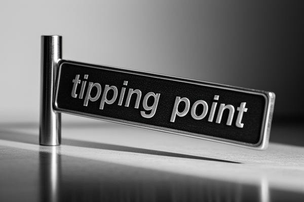 tipping point的中文翻译