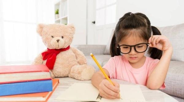 关于拟出新规“深圳中小学拟延后两个课时放学”的观点
