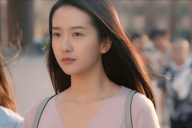 西安“最美公交女司机”走红了,怎么看待因颜值频频走红全网的现象呢?