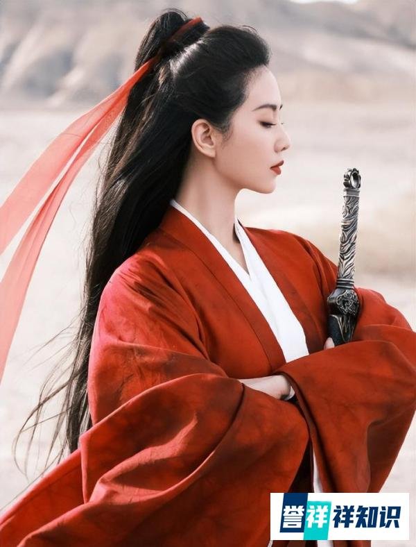 《一念关山》刘诗诗以“体态监督员”登上热搜！美貌养成术大揭秘