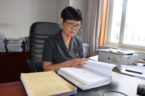 柴继红获全国三八红旗手称号，这一称号象征着怎样的荣誉？
