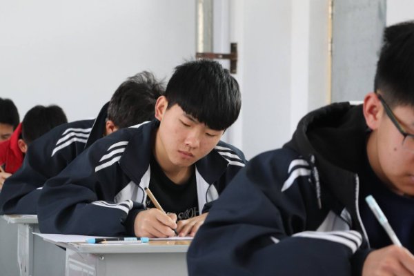 酿造的酿组词