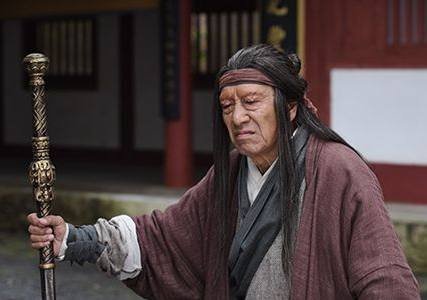 郭靖三次生擒欧阳锋,为何没有杀他为师傅报仇?