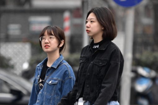 dress和wear区别及用法