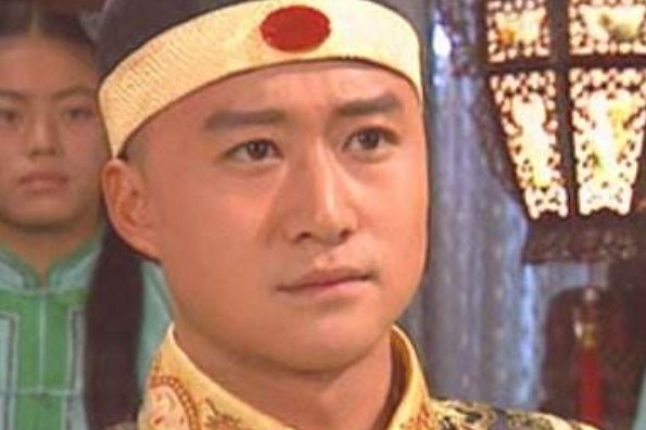 江山为重巡抚当街儿子杀人,嫁祸小伙,不料小伙竟是太子第几集